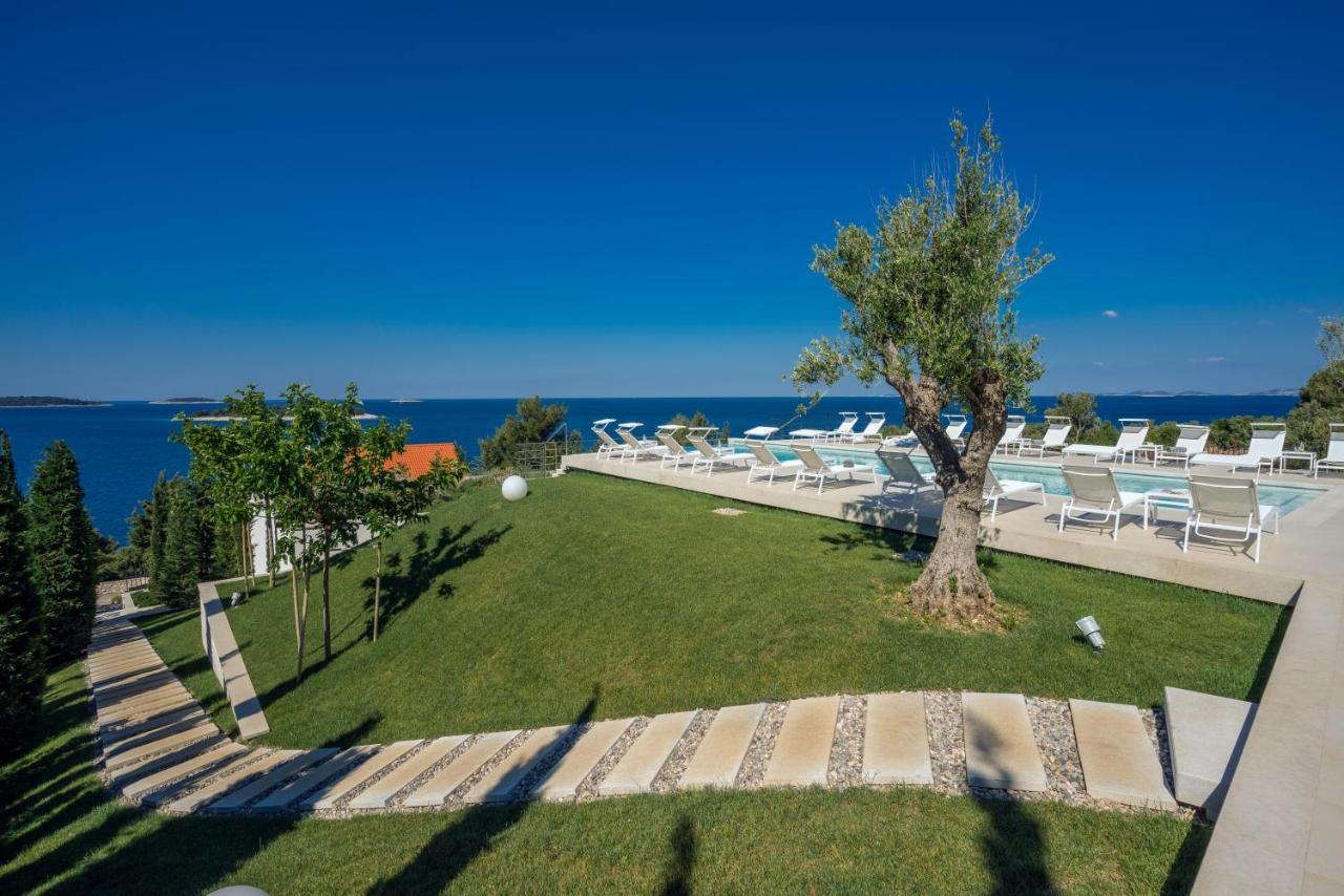 Golden Rays Luxury Villas & Apartments Primošten Buitenkant foto