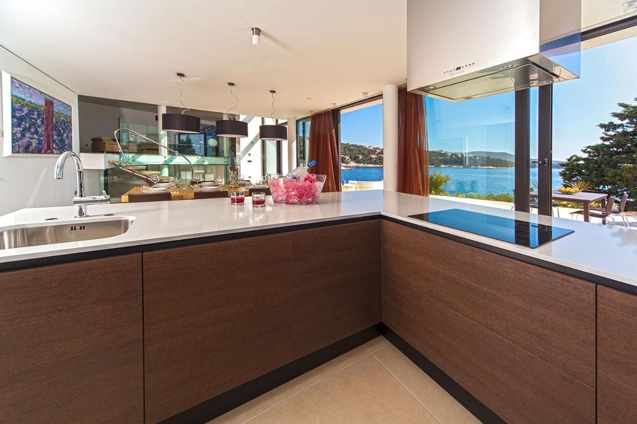 Golden Rays Luxury Villas & Apartments Primošten Buitenkant foto